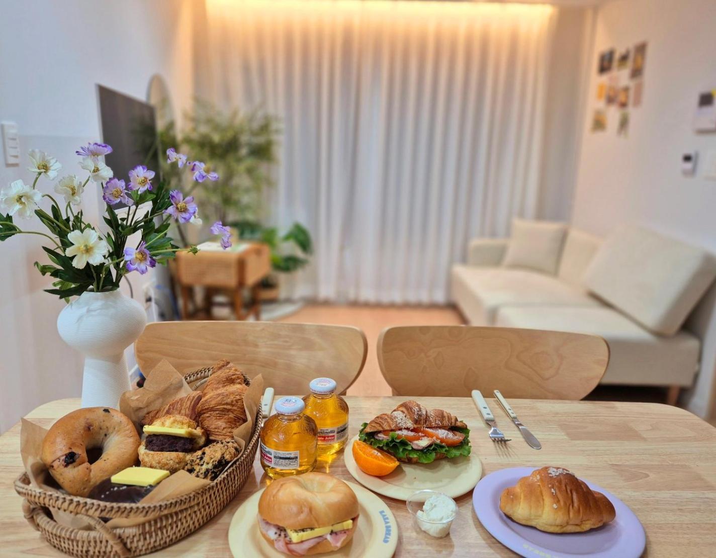 Brunch Corner Villa Seoul