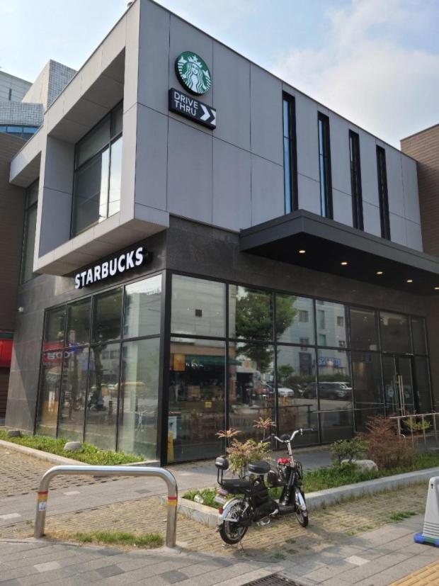 Brunch Corner Villa Seoul
